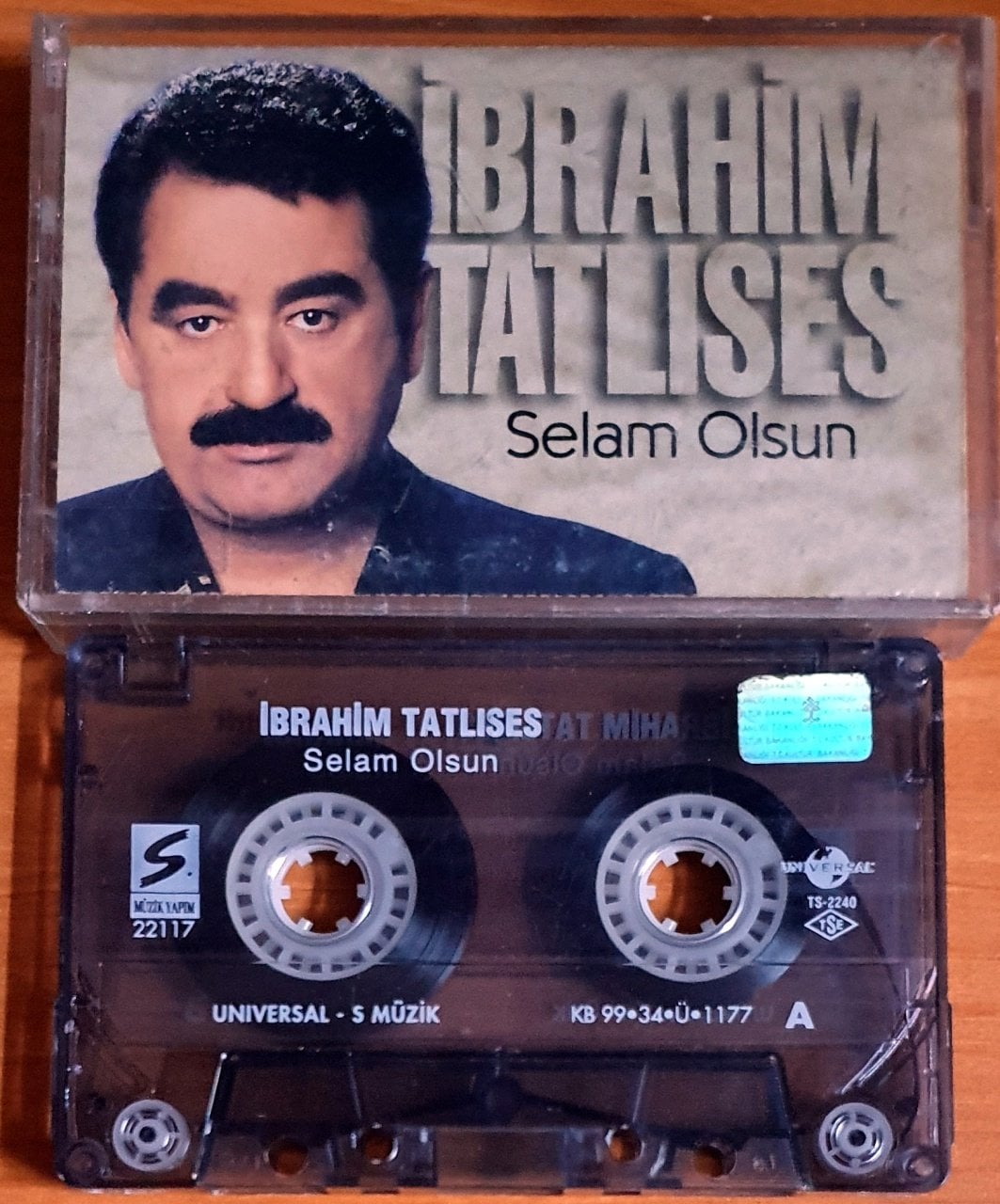 İBRAHİM TATLISES - SELAM OLSUN (1999) - KASET 2.EL