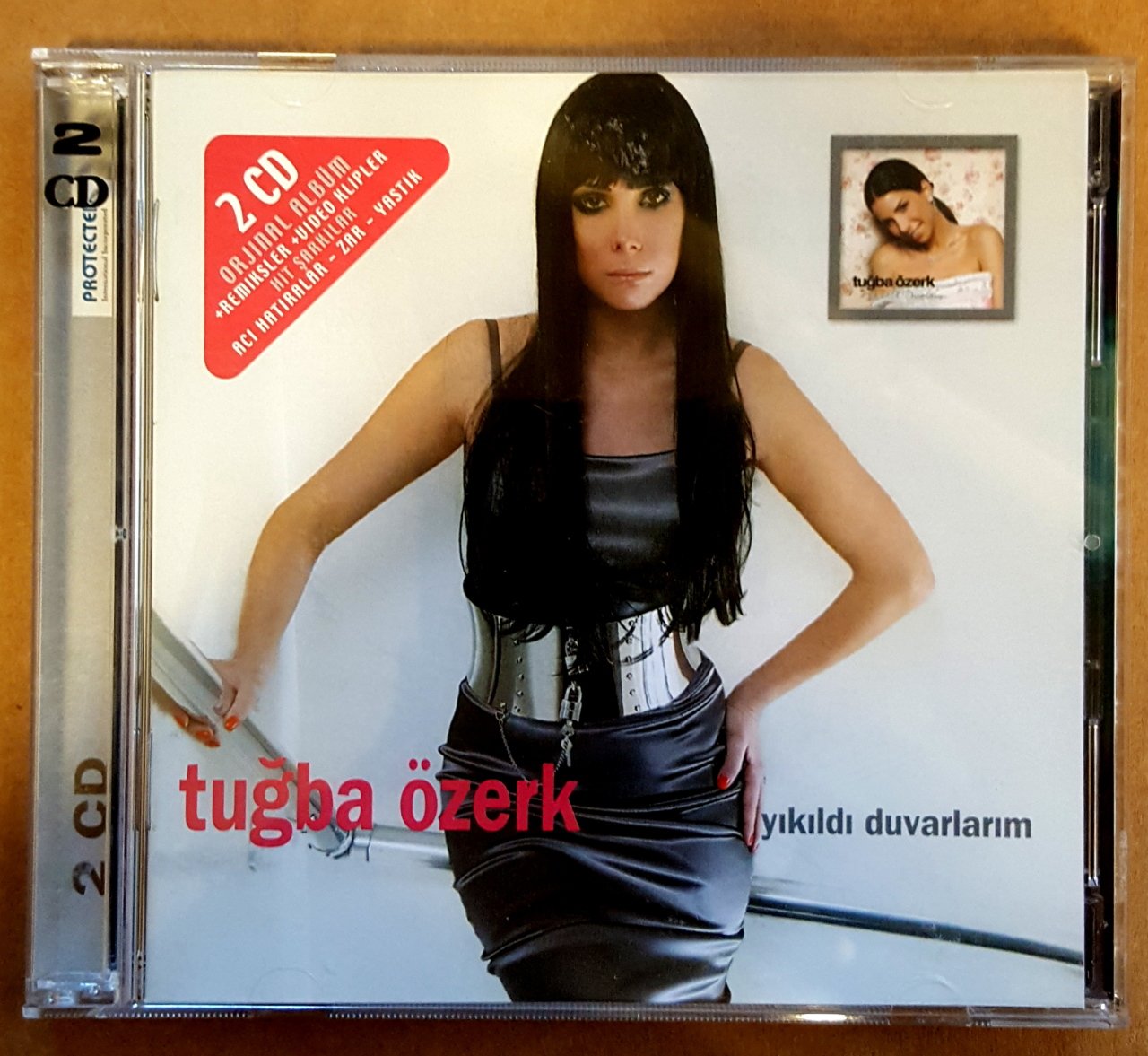 TUĞBA ÖZERK - YIKILDI DUVARLARIM (2007) - 2CD 2008 EDT REMIXLER + VIDEO KLİPLER 2.EL