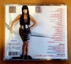 TUĞBA ÖZERK - YIKILDI DUVARLARIM (2007) - 2CD 2008 EDT REMIXLER + VIDEO KLİPLER 2.EL