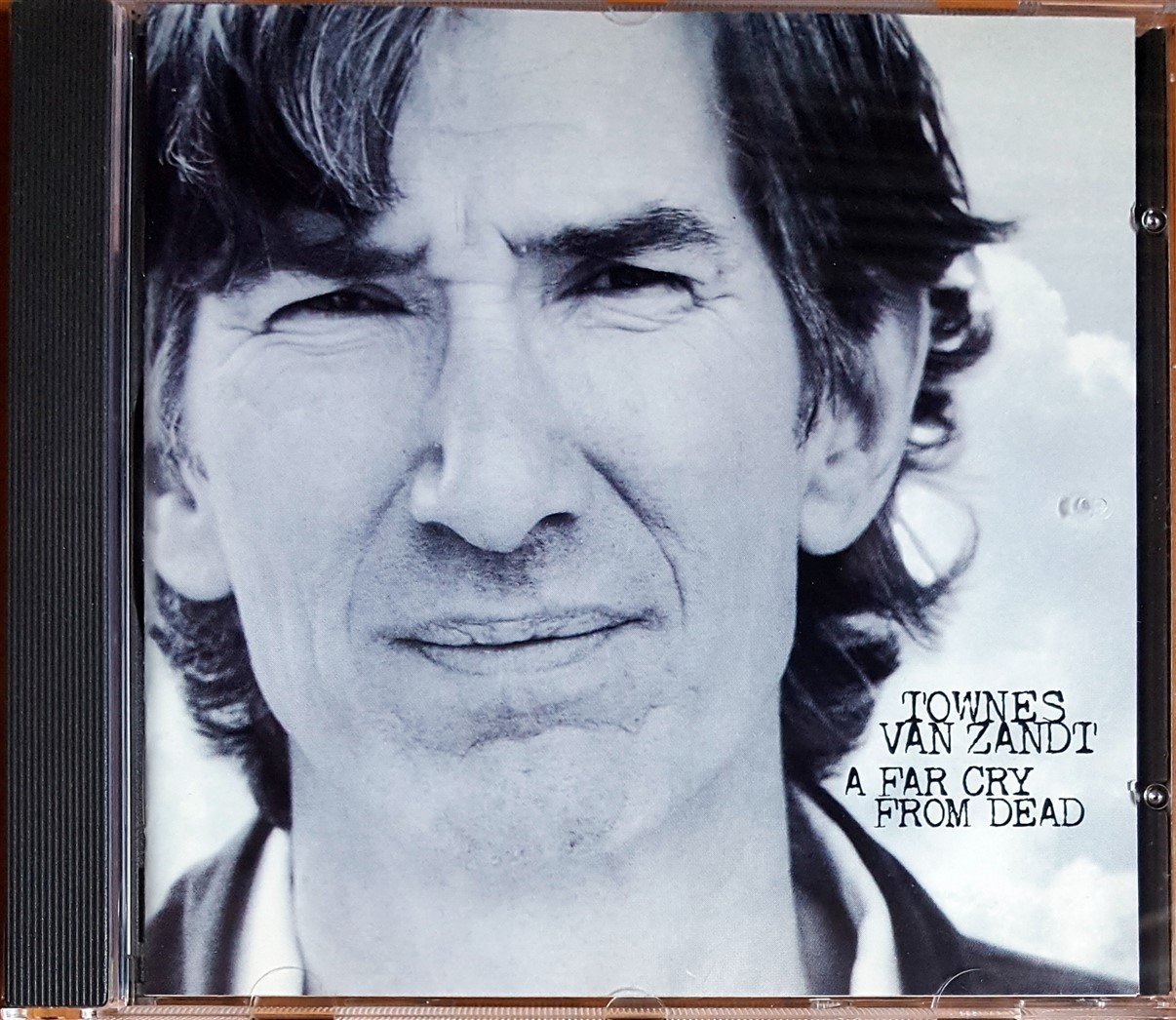 TOWNES VAN ZANDT - A FAR CRY FROM DEAD (1999) ARISTA CD 2.EL