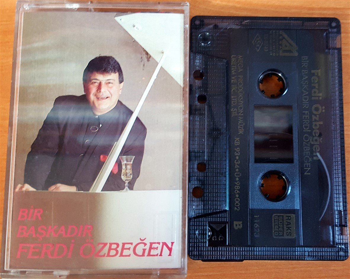 FERDİ ÖZBEĞEN - BİR BAŞKADIR KASET 2.EL