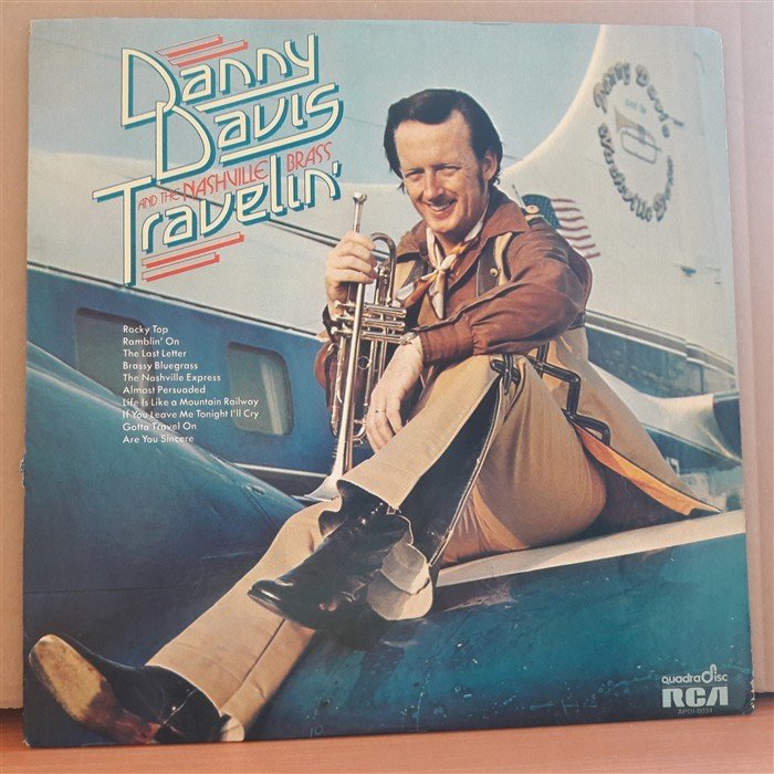 DANNY DAVIS & THE NASHVILLE BRASS - TRAVELIN'  (1973) - LP 2.EL PLAK