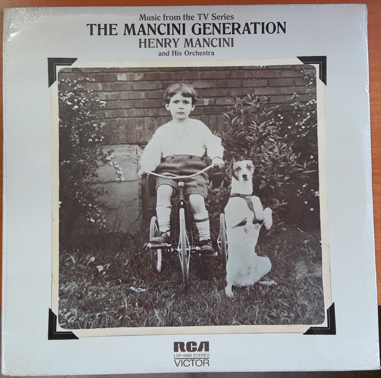 THE MANCINI GENERATION - MUSIC FROM THE TV SERIES - HENRY MANCINI (1972) - DÖNEM BASKISI SIFIR PLAK