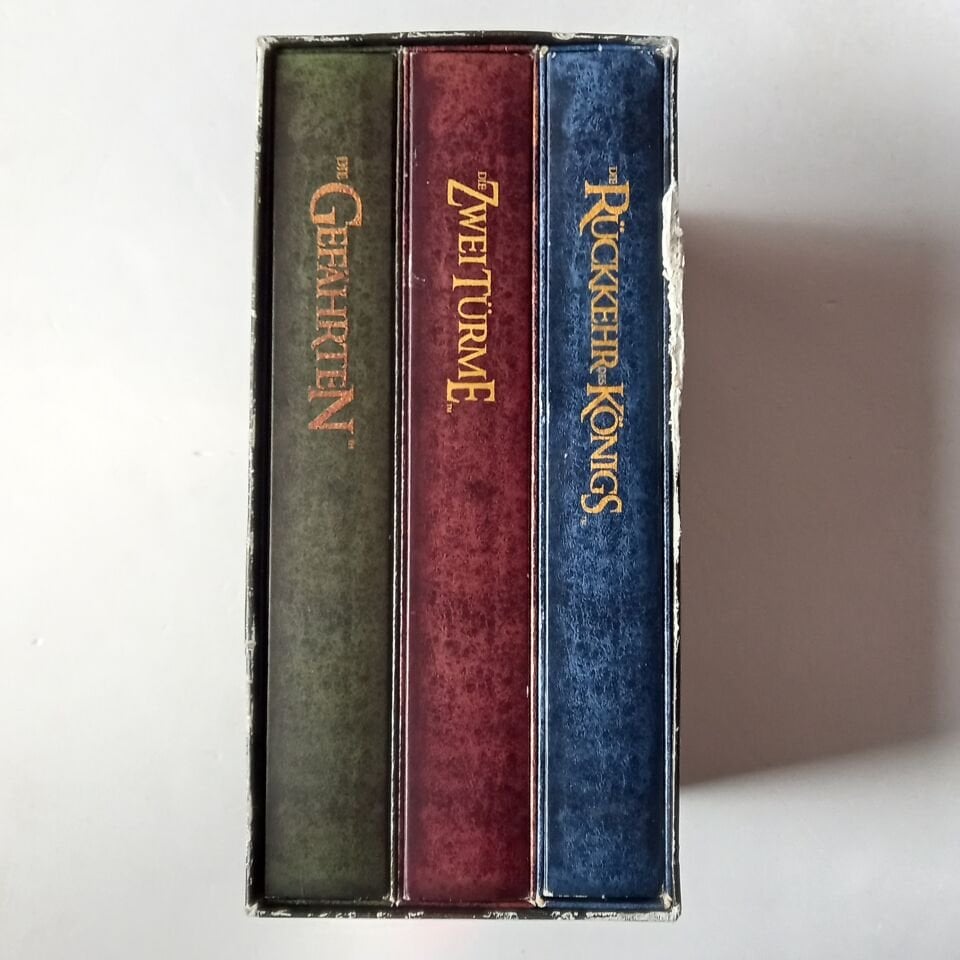 YÜZÜKLERİN EFENDİSİ - DER HERR DER RINGE  - DIE SPIELFILM TRILOGIE - EXTENDED VERSIONS - YÜZÜK KARDEŞLİĞİ - İKİ KULE - KRALIN DÖNÜŞÜ -  12DVD 2.EL
