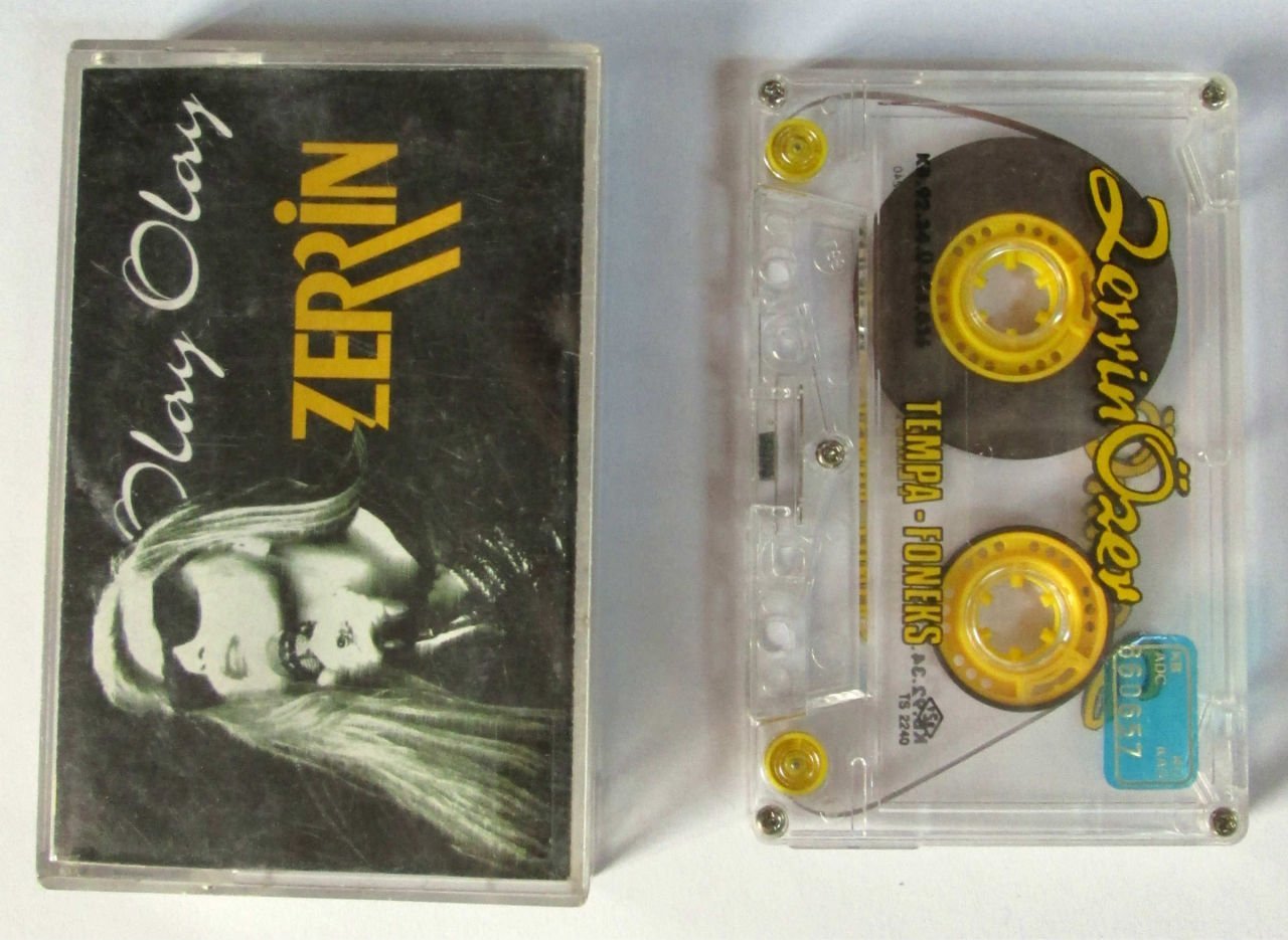 ZERRİN ÖZER - OLAY OLAY - KASET 2.EL