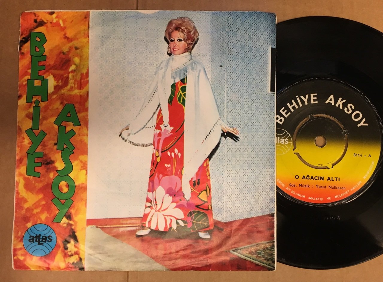 BEHİYE AKSOY - O AĞACIN ALTI / NE BİRLEŞTİK NE AYRILDIK 7'' 45 DEVİR