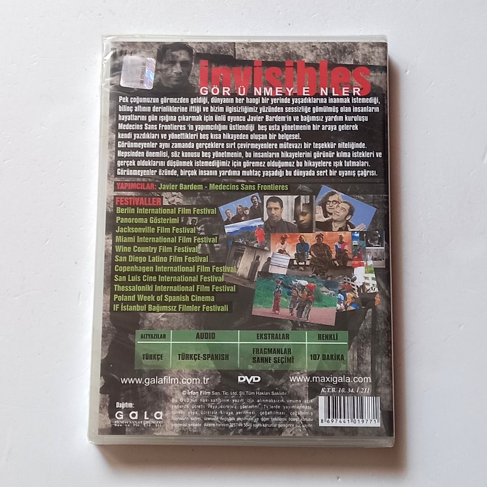 INVISIBLES / GÖRÜNMEYENLER - BELGESEL - YÖN.: MARIANO BARROSO, ISABEL COIXET, JAVIER CORCUERA - DVD AMBALAJINDA SIFIR