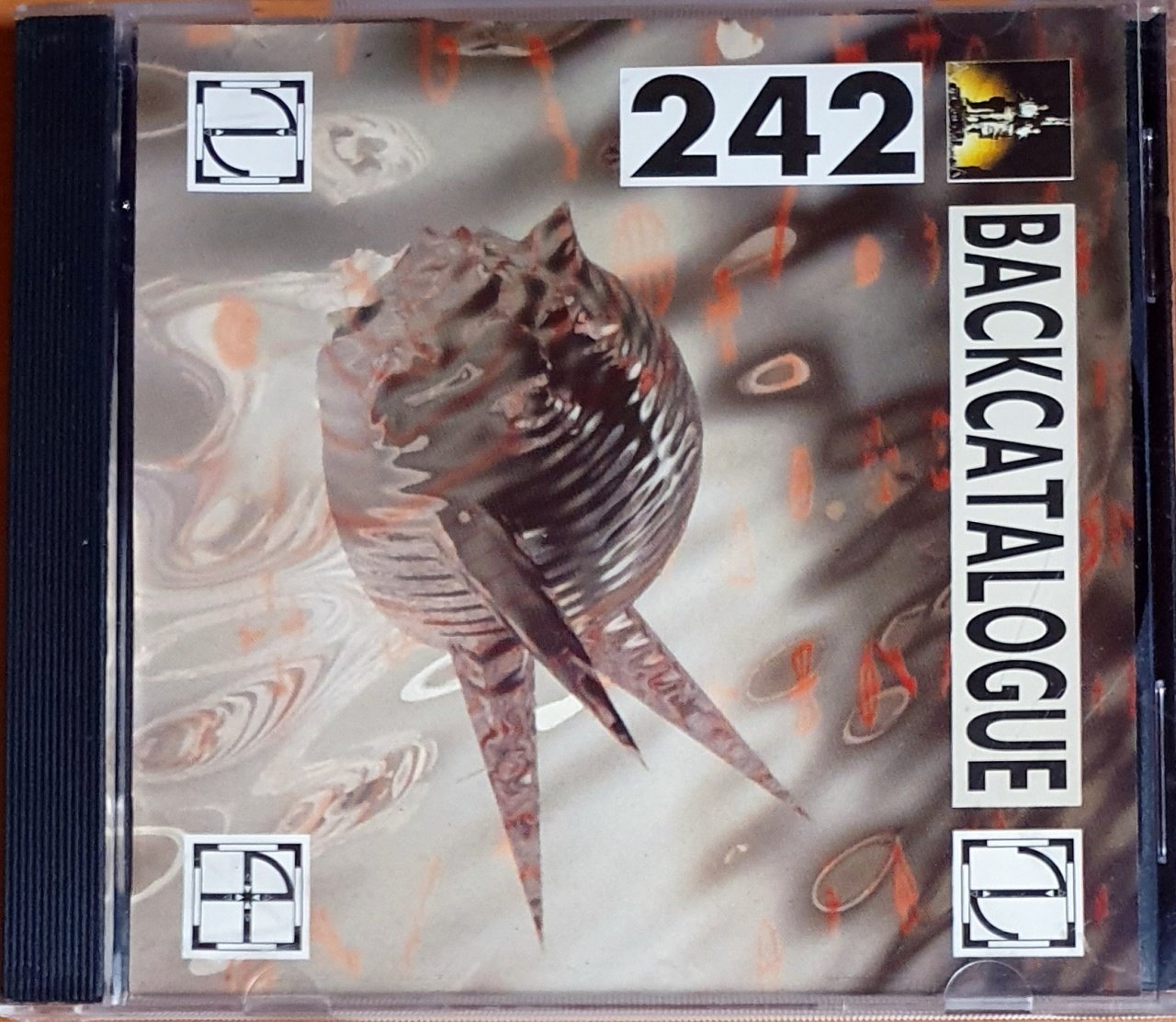FRONT 242 - BACKCATALOGUE (1987) - CD 1992 REMASTERED EPIC REISSUE 2.EL