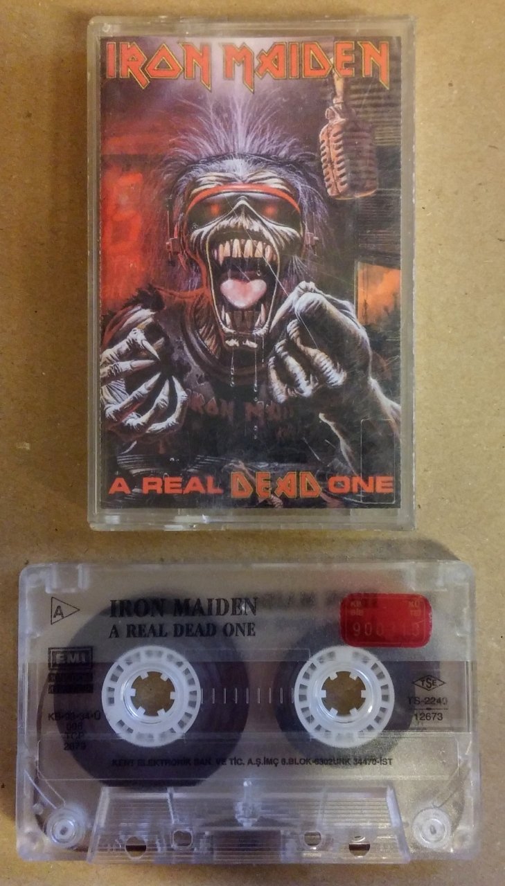 IRON MAIDEN A REAL DEAD ONE CASSETTE TRANSPARENT MADE IN TURKEY RED BANDEROLE ''USED''