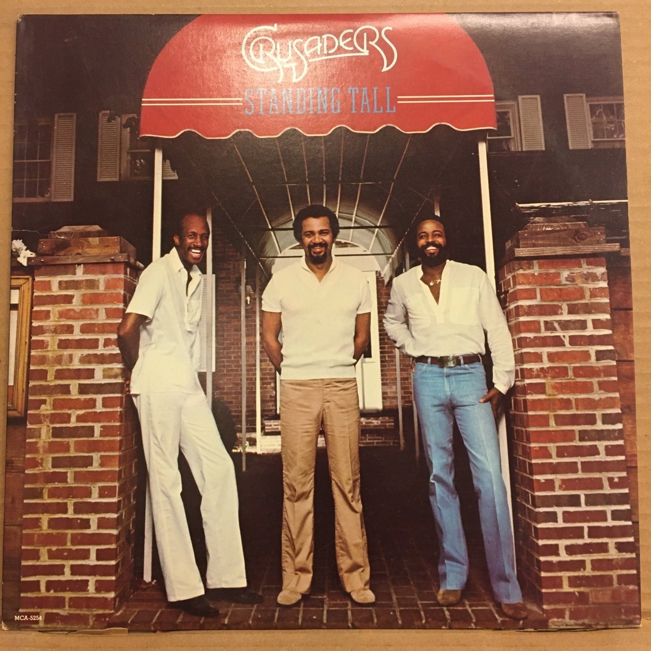 THE CRUSADERS - STANDING TALL (1981) 2.EL PLAK