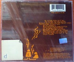 STEREOLAB - COBRA AND PAHSES GROUP PLAY VOLTAGE IN THE MILKY NIGHT CD SIFIR