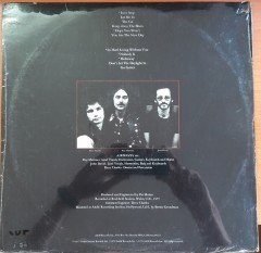 AIRWAVES - NEW DAY (1978) - DÖNEM BASKISI SIFIR PLAK