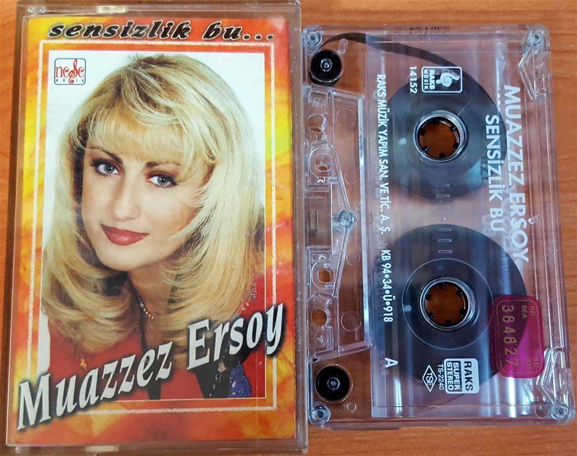 MUAZZEZ ERSOY - SENSİZLİK BU KASET 2.EL