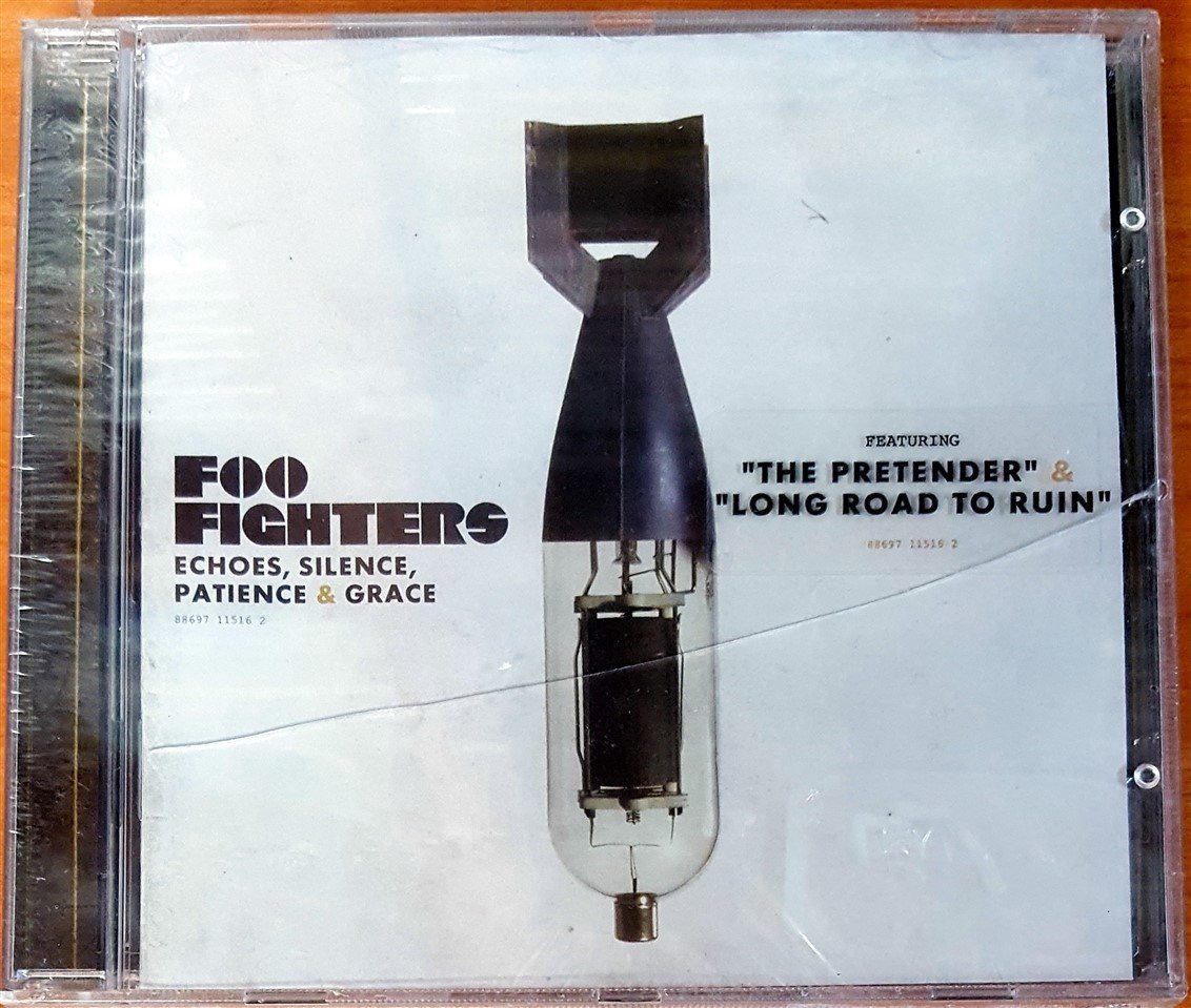 FOO FIGHTERS - ECHOES SILENCE PATIENCE & GRACE CD SIFIR