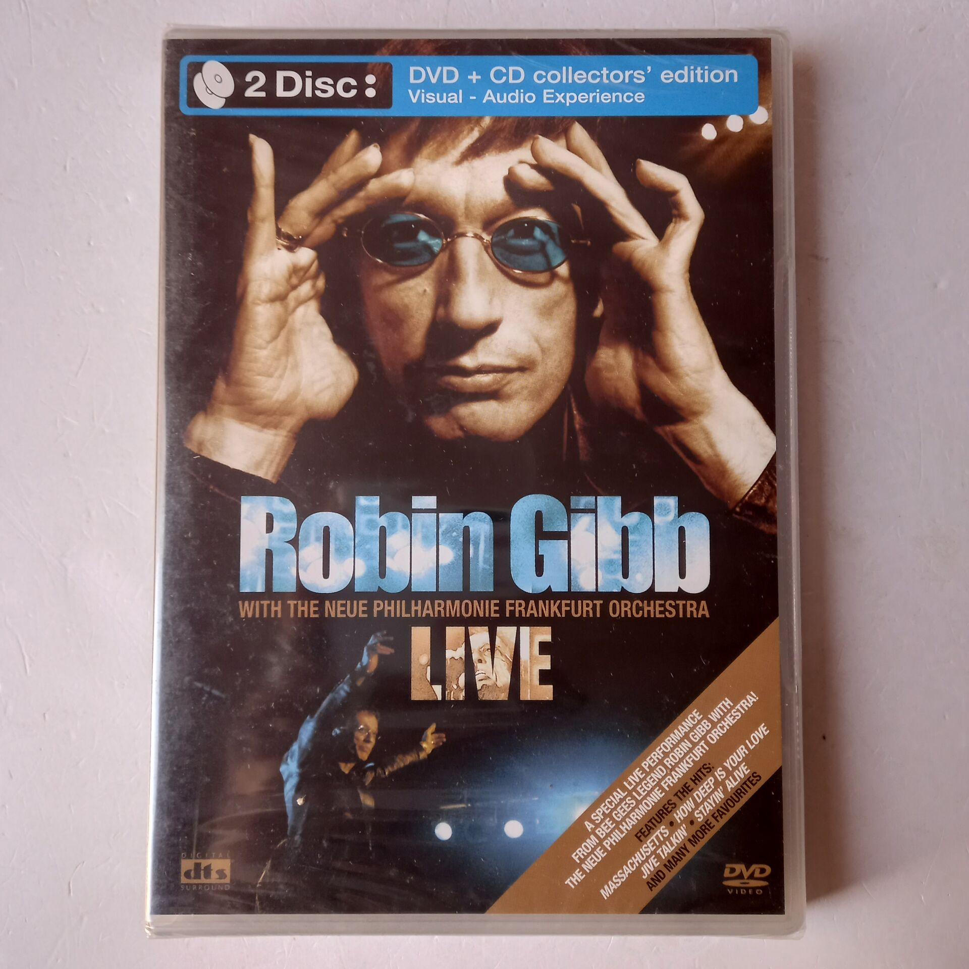 ROBIN GIBB WITH THE NEUE PHILHARMONIE FRANKFURT ORCHESTRA – LIVE (2005) - DVD + CD AMBALAJINDA SIFIR