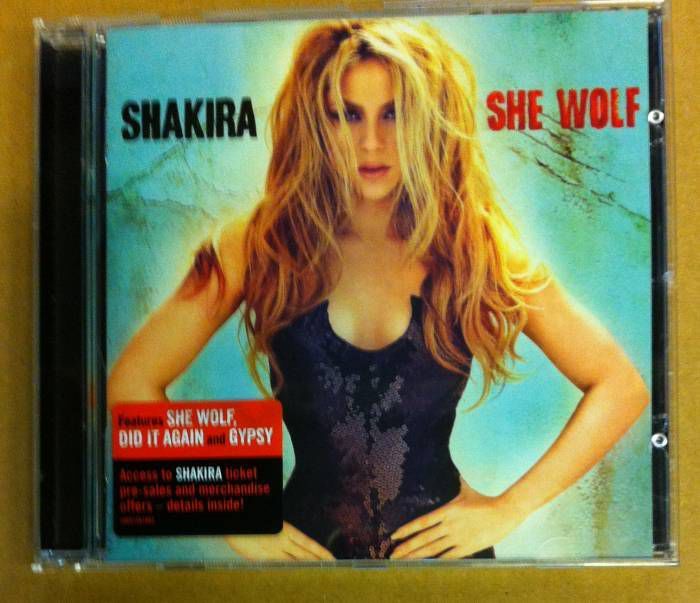 SHAKIRA SHE WOLF   CD 2.EL