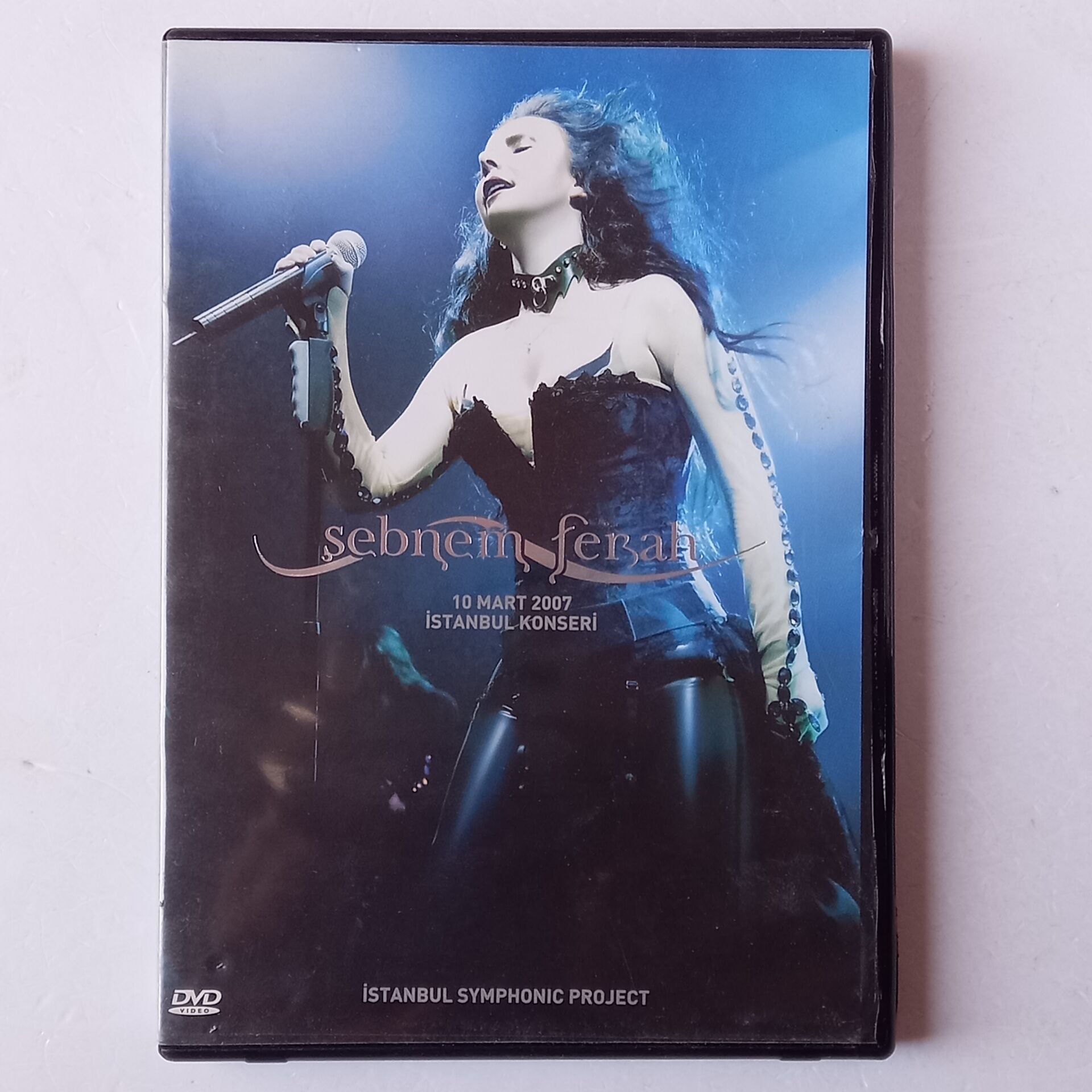 ŞEBNEM FERAH - 10 MART 2007 İSTANBUL KONSERİ - DVD 2.EL