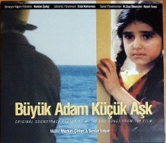 BÜYÜK ADAM KÜÇÜK AŞK SOUNDTRACK / MAZLUM ÇİMEN & SERDAR YALÇIN (2001) ETHNIC / İLK-M CD 2.EL