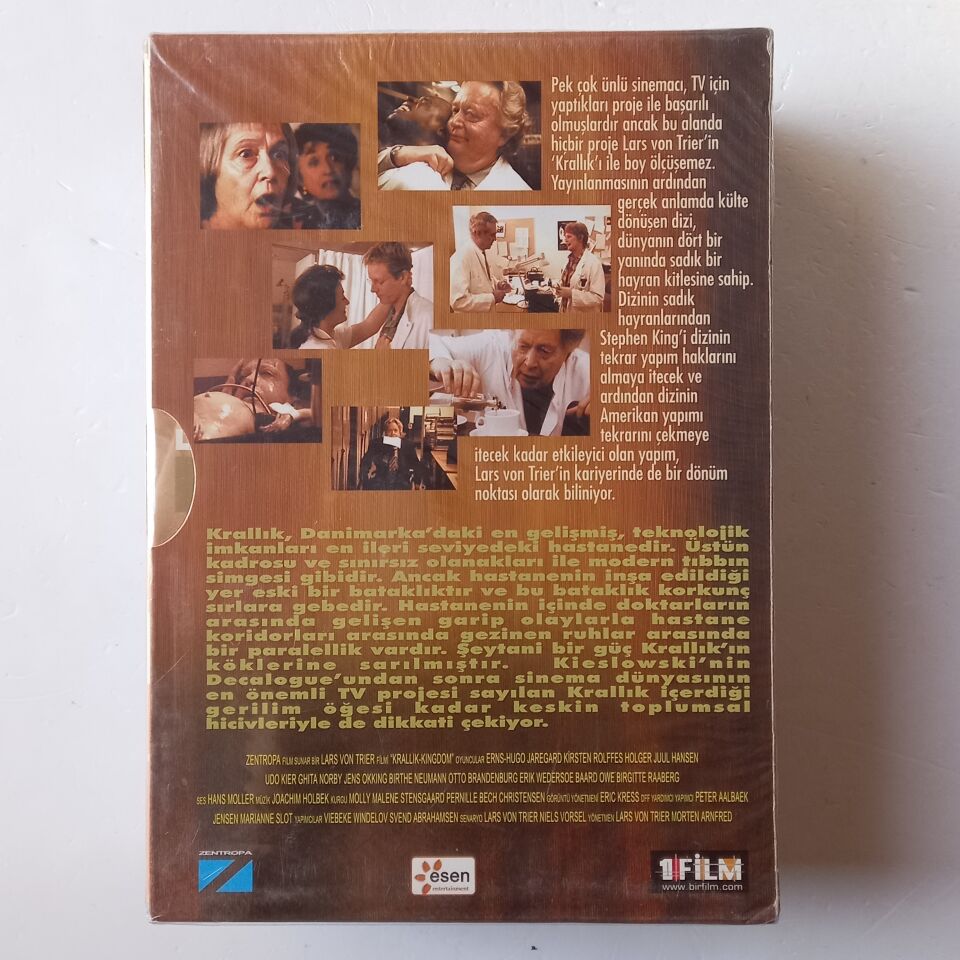 KRALLIK / KINGDOM I, II, III, IV - LARS VON TRIER - 4DVD ÖZEL SET AMBALAJINDA SIFIR