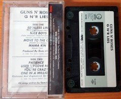 GUNS 'N' ROSES - G N 'R LIES (1989) MMY CASSETTE MADE IN TURKEY ''USED''