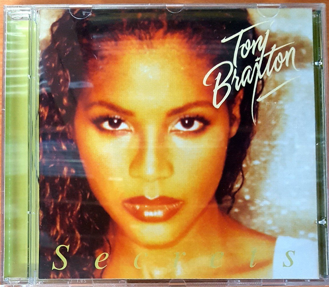 TONI BRAXTON - SECRETS (1996) CD UNBREAK MY HEART 2.EL
