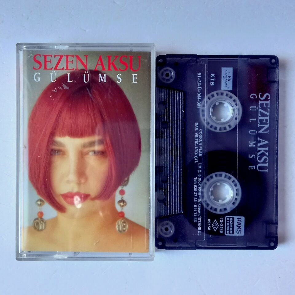 SEZEN AKSU – GÜLÜMSE (1991) - KASET 2.EL