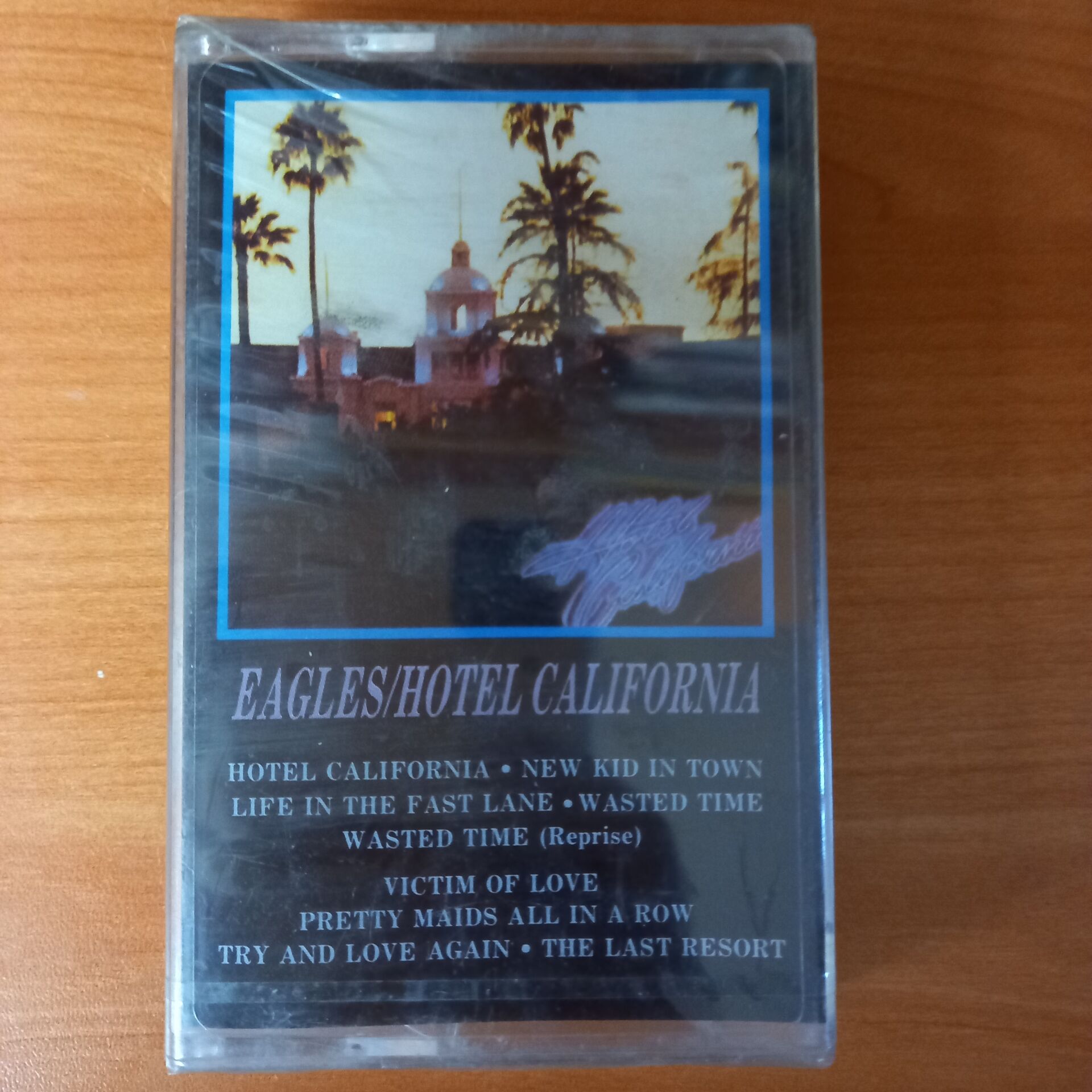EAGLES - HOTEL CALIFORNIA (1988) - KASET SIFIR