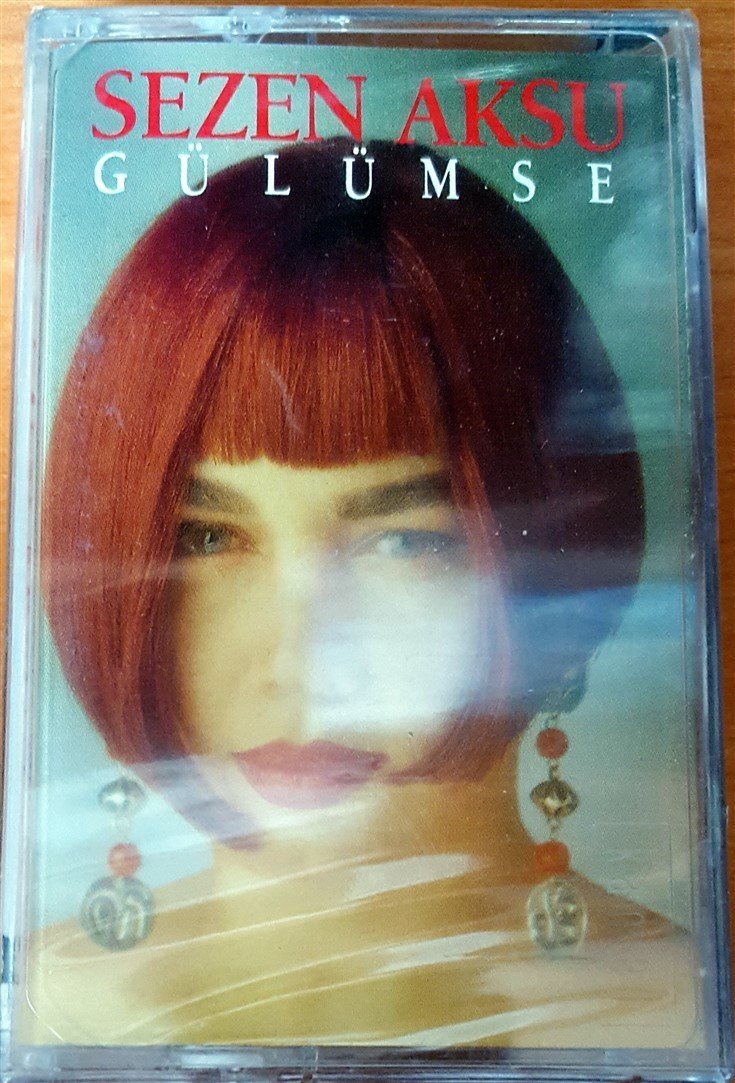 SEZEN AKSU - GÜLÜMSE KASET SIFIR