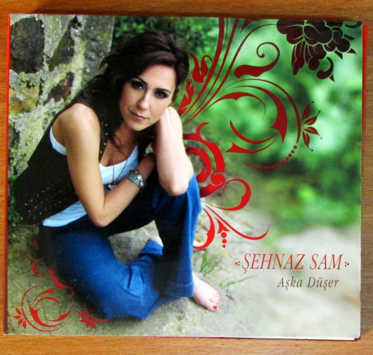 ŞEHNAZ SAM - AŞKA DÜŞER DIGIPACK CD 2.EL