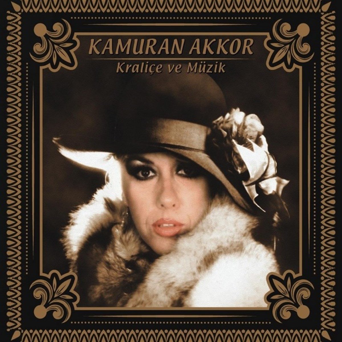 KAMURAN AKKOR - KRALİÇE VE MÜZİK - PLAK SIFIR