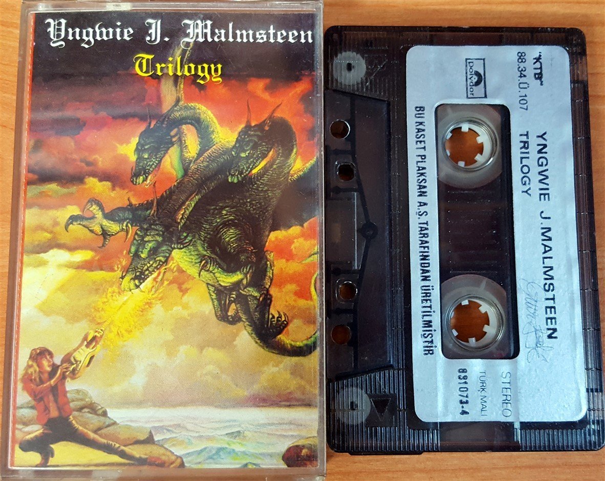 YNGWIE MALMSTEEN - TRILOGY (1988) PLAKSAN CASSETTE MADE IN TURKEY ''USED'' PAPER LABEL