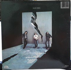 TRIUMPH - ALLIED FORCE (1981) - 2.EL PLAK