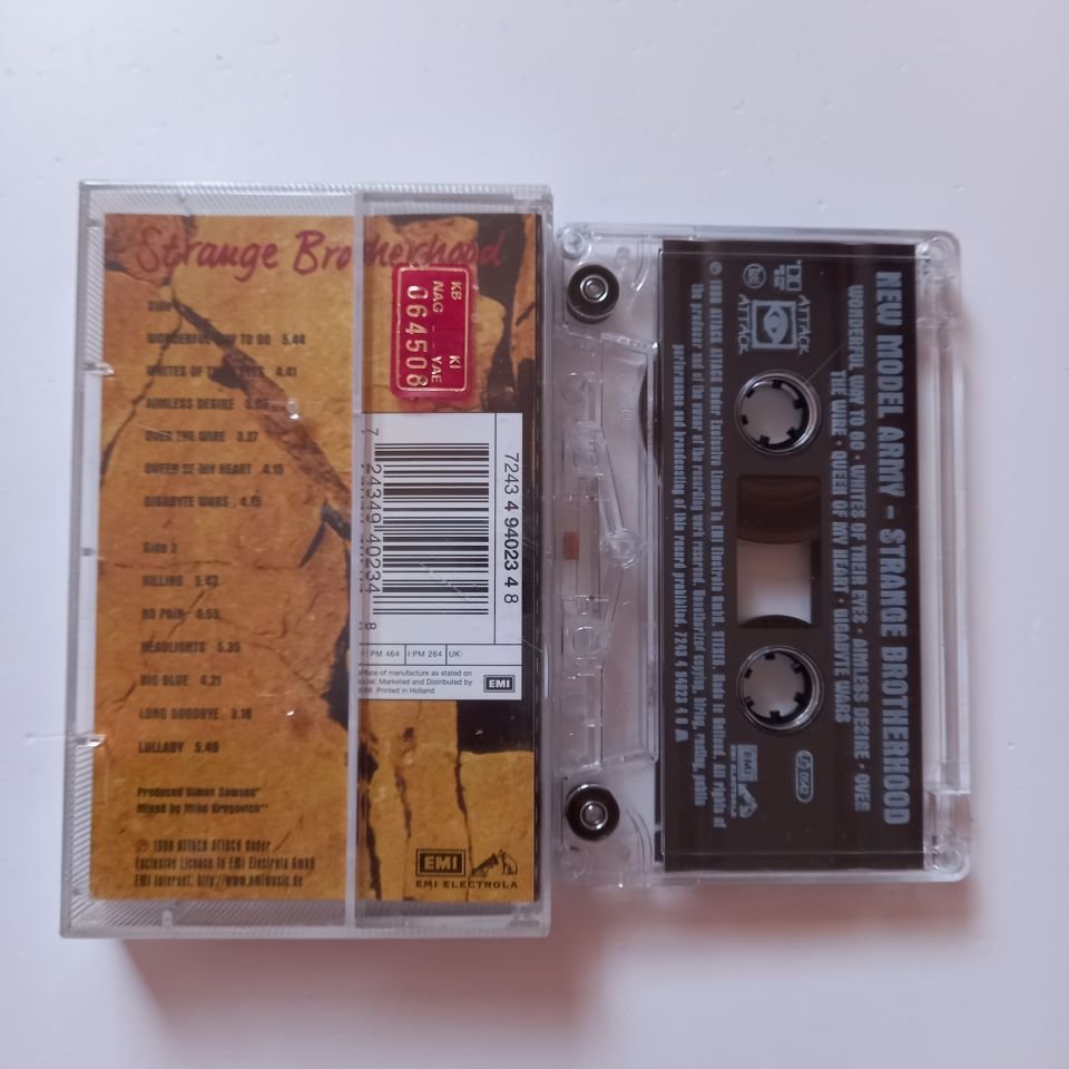 NEW MODEL ARMY - STRANGE BROTHERHOOD (1998) - KASET 2.EL