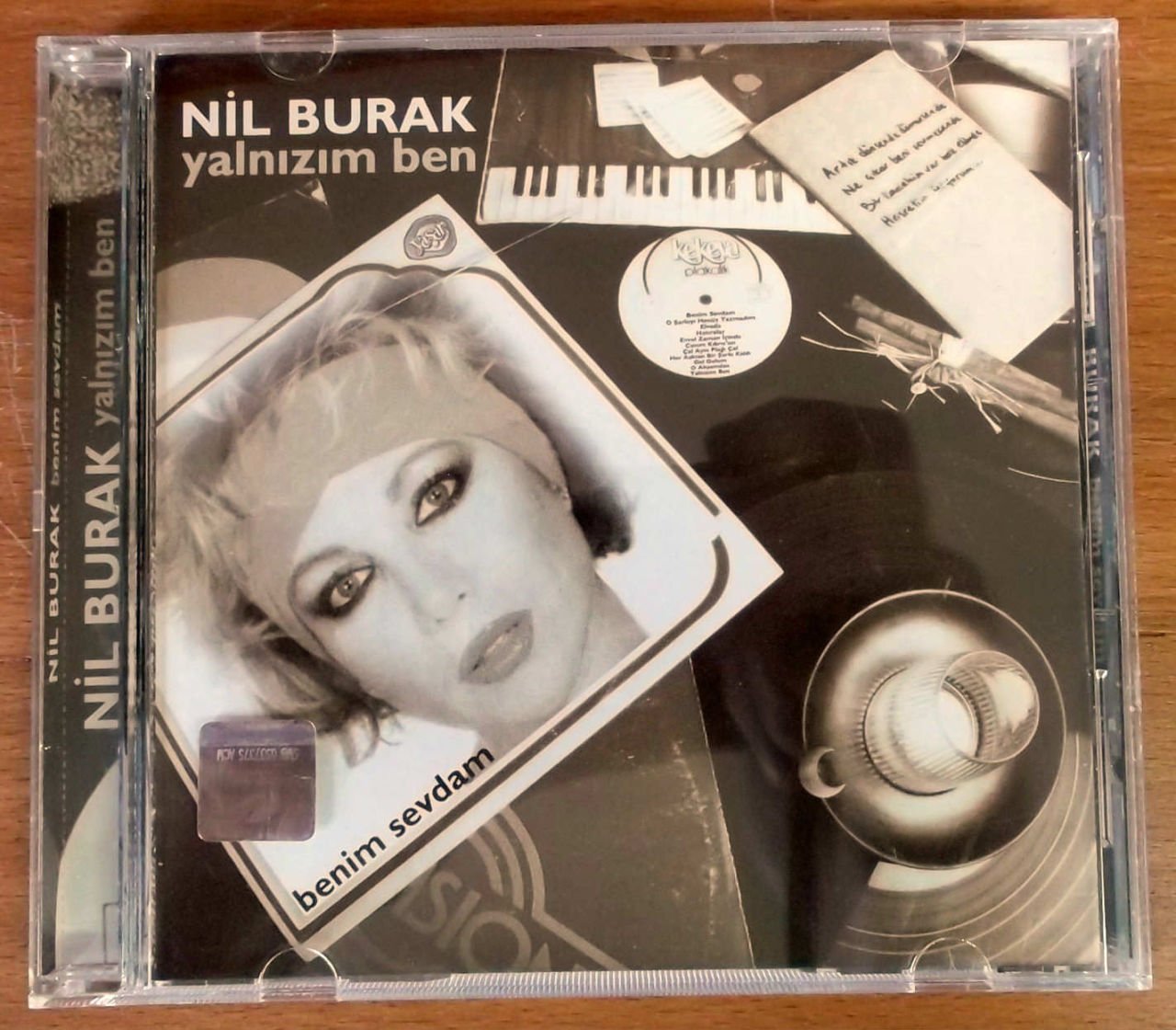 NİL BURAK - YALNIZIM BEN CD 2.EL