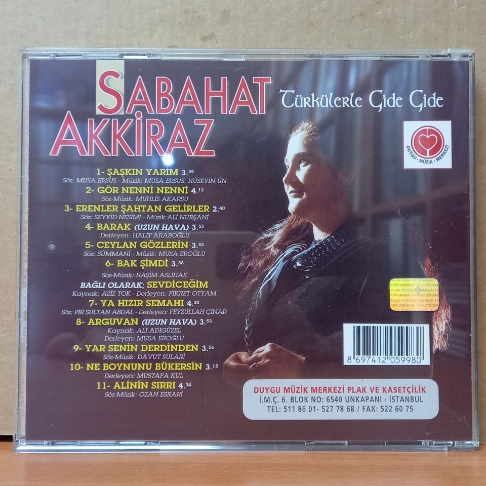 SABAHAT AKKİRAZ - TÜRKÜLERLE GİDE GİDE (1998) - CD 2.EL