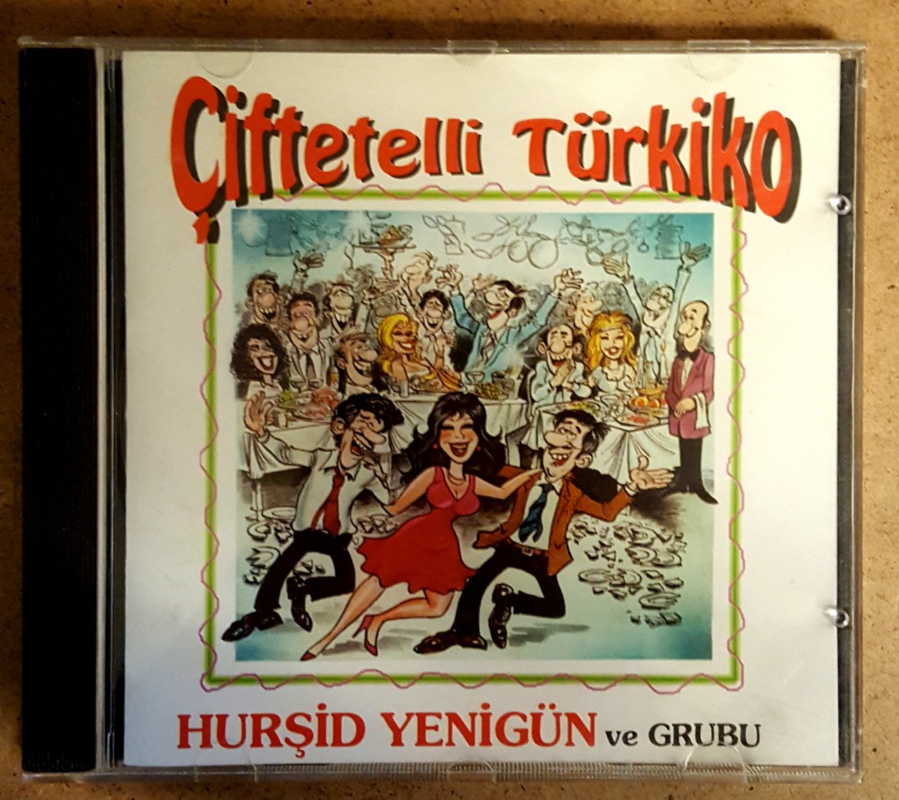 HURŞİD YENİGÜN VE GRUBU - ÇİFTETELLİ TÜRKİKO - CD KENT MÜZİK 2.EL