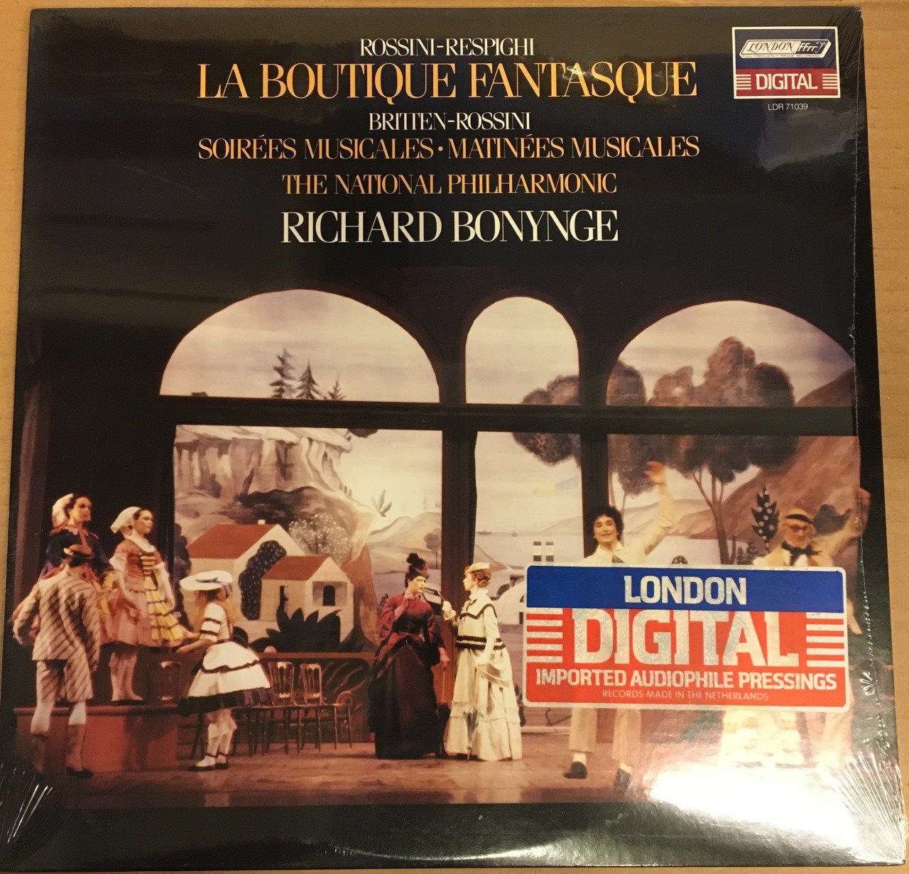 ROSSINI-RESPIGHI LA BOUTIQUE FANTASQUE (BALLET) / BRITTEN-ROSSINI SOIREES MUSICALES RICHARD BONYNGE 1982 SIFIR PLAK