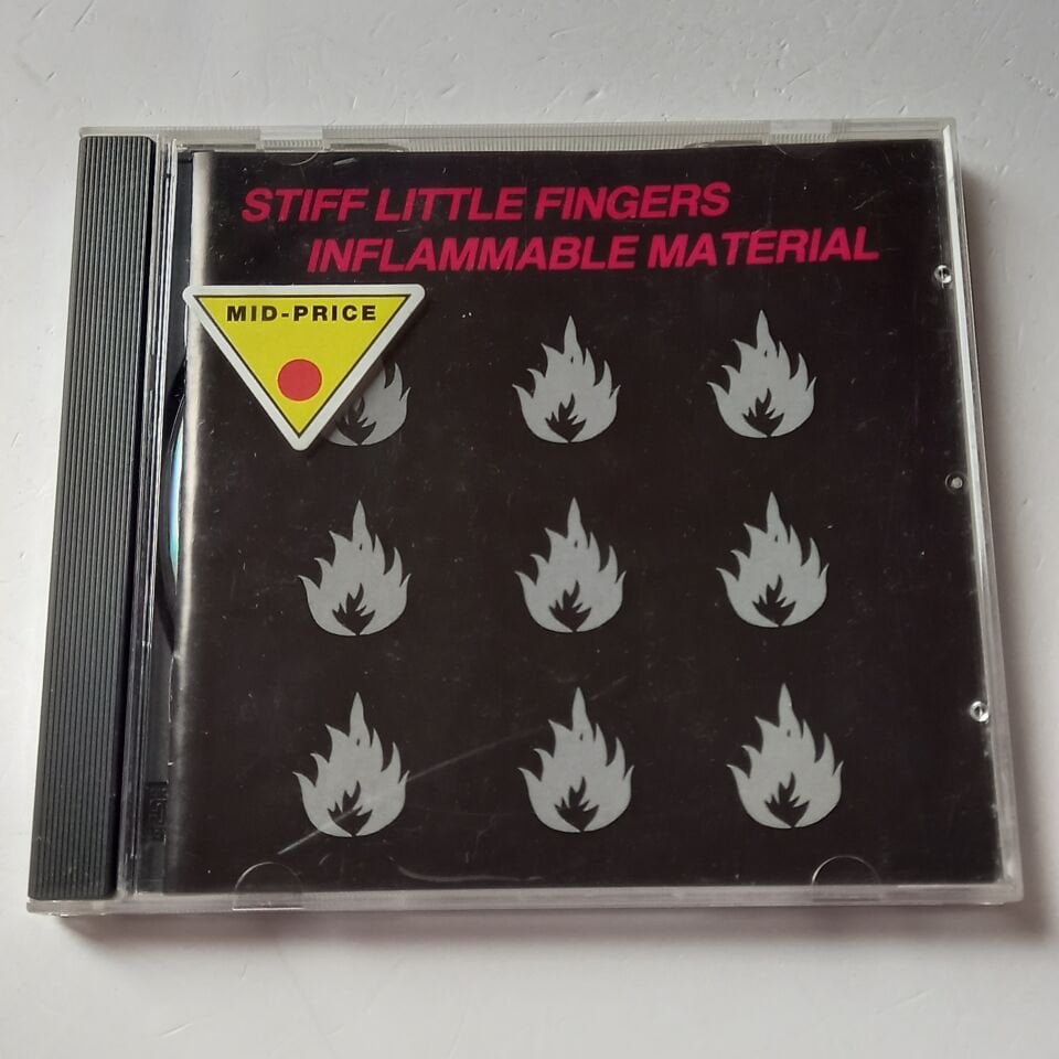 STIFF LITTLE FINGERS – INFLAMMABLE MATERIAL (1979) - CD 1989 REISSUE 2.EL