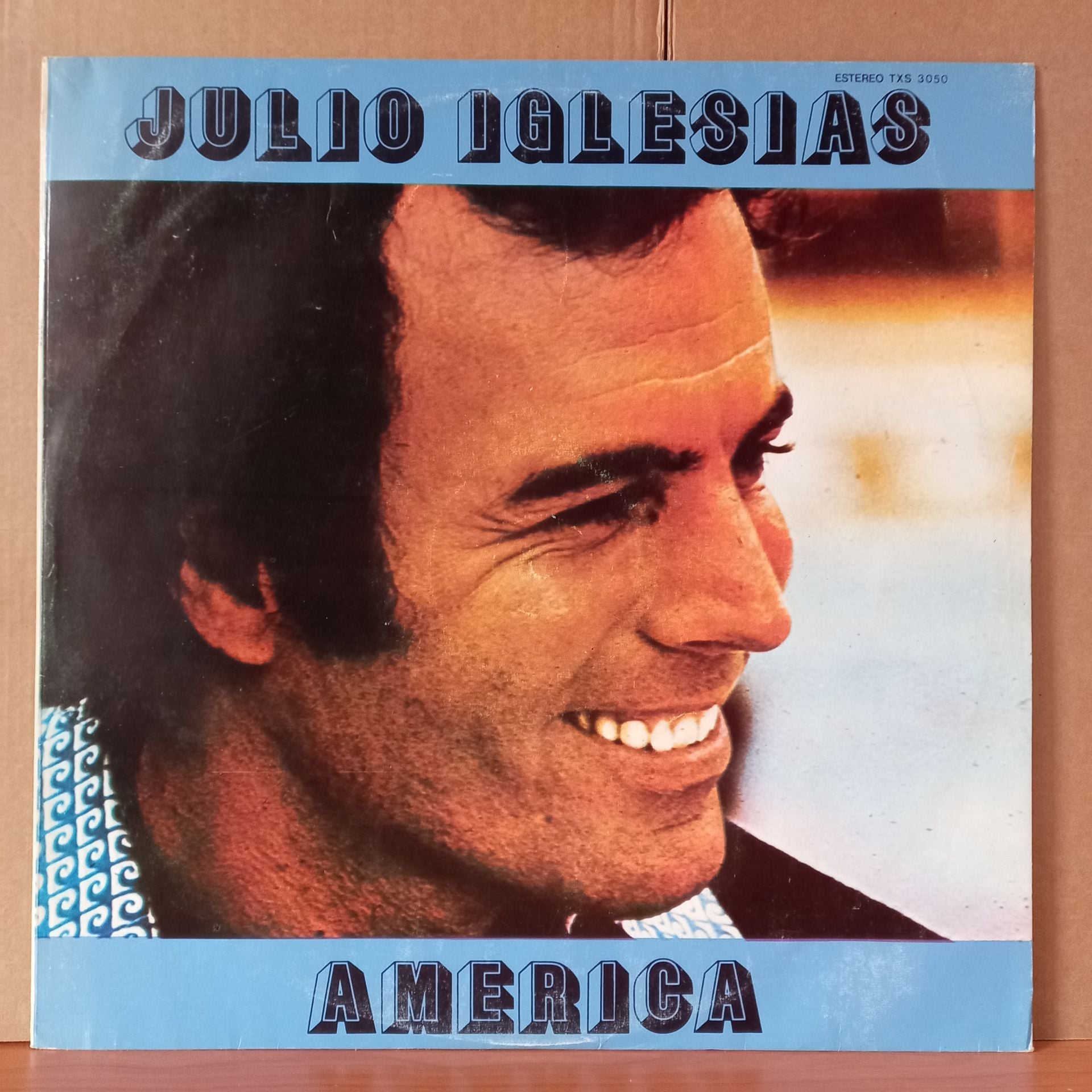 JULIO IGLESIAS – AMERICA (1977) - LP 2.EL YERLİ BASKI PLAK