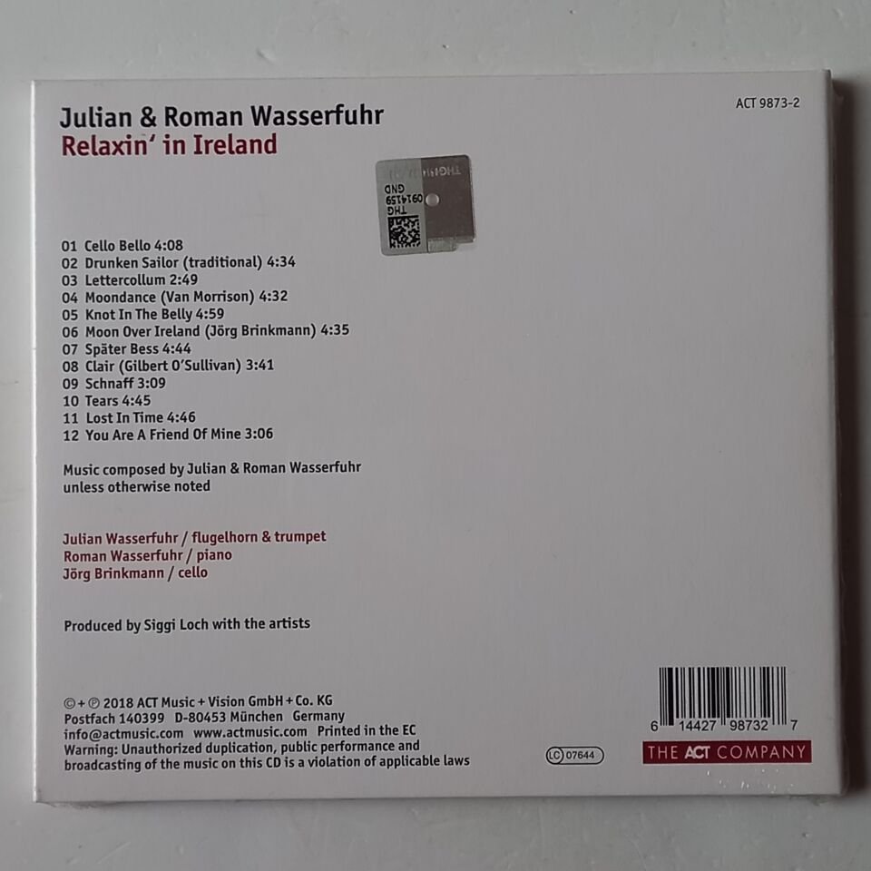 JULIAN & ROMAN WASSERFUHR WITH JÖRG BRINKMANN – RELAXIN\' IN IRELAND (2018) - CD DIGIPAK AMBALAJINDA SIFIR
