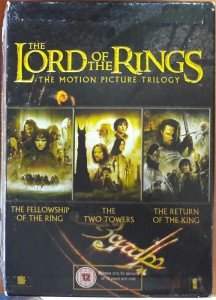 The LORD OF THE RINGS TRILOGY - YÜZÜKLERİN EFENDİSİ - 6DVD KUTU 2.EL TR ALTYAZI YOKTUR