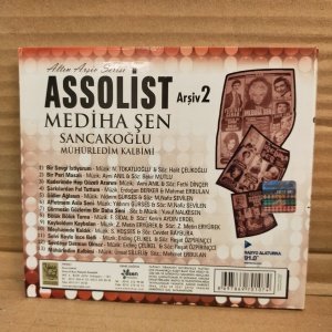 MEDİHA ŞEN SANCAKOĞLU - ARŞİV 2 / MÜHÜRLEDİM KALBİMİ (1983) - CD DIGIPACK 2.EL