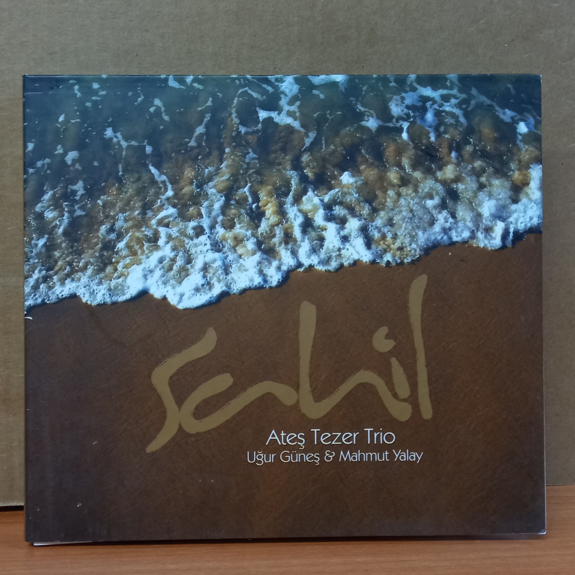 ATEŞ TEZER TRIO UĞUR GÜNEŞ & MAHMUT YALAY – SAHİL - CD 2.EL