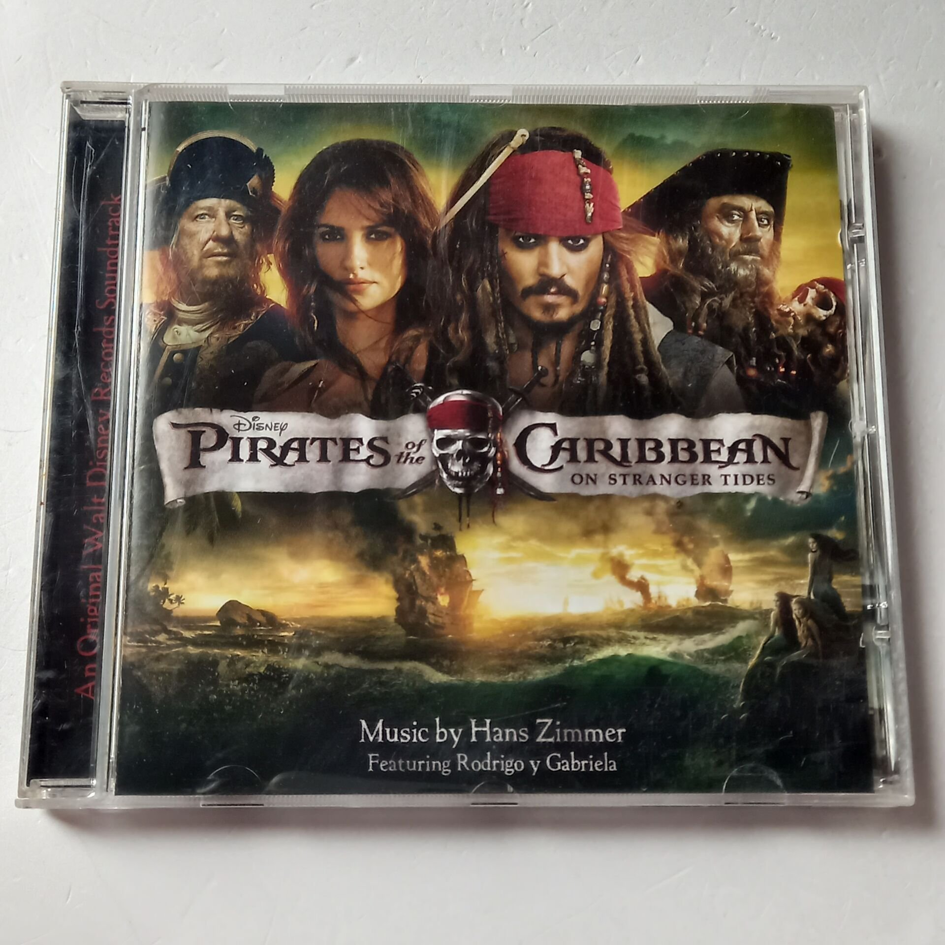 PIRATES OF THE CARIBBEAN: ON STRANGER TIDES / AN ORIGINAL WALT DISNEY RECORDS SOUNDTRACK - HANS ZIMMER (2011) - CD 2.EL
