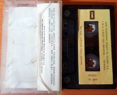 PINK FLOYD - WORKS CASSETTE MADE IN TURKEY ''USED'' PAPER LABEL