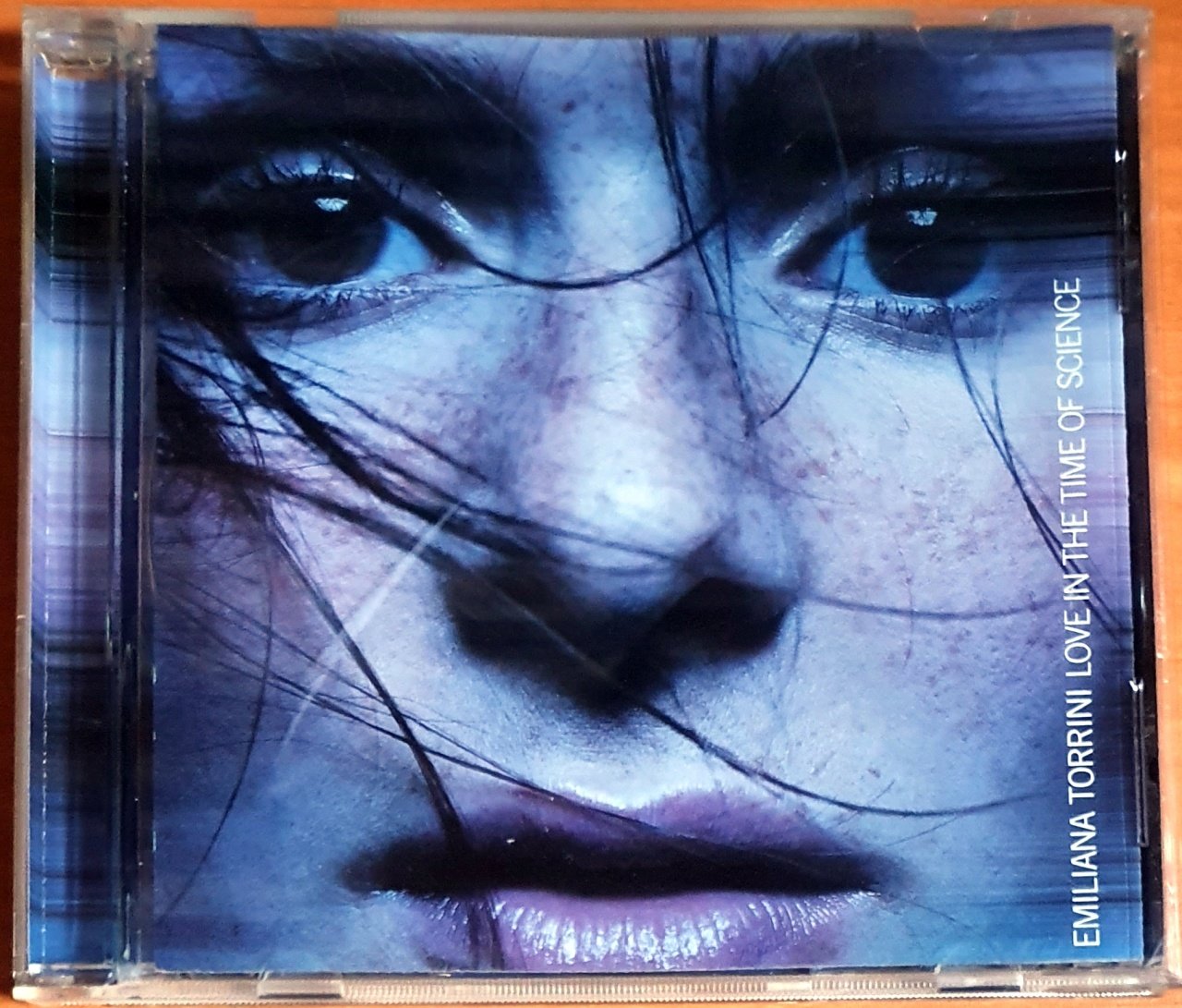 EMILIANA TORRINI - LOVE IN THE TIME OF SCIENCE (1999) - CD 2.EL