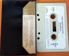MADNESS - ONE STEP BEYOND KASET 2.EL