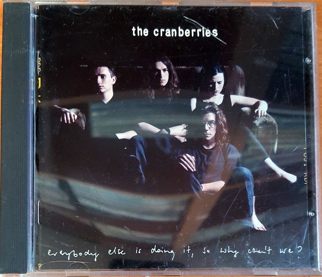 THE CRANBERRIES - EVERYBODY ELSE IS DOING IT, SO WHY CAN'T WE? (1993) CD 2.EL