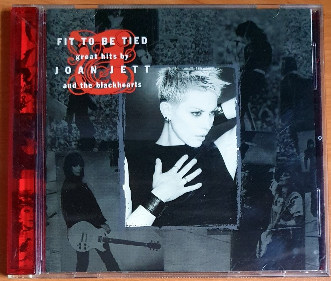 JOAN JETT AND THE BLACKHEARTS - FIT TO BE TIED / GREAT HITS (1997) - CD 2.EL