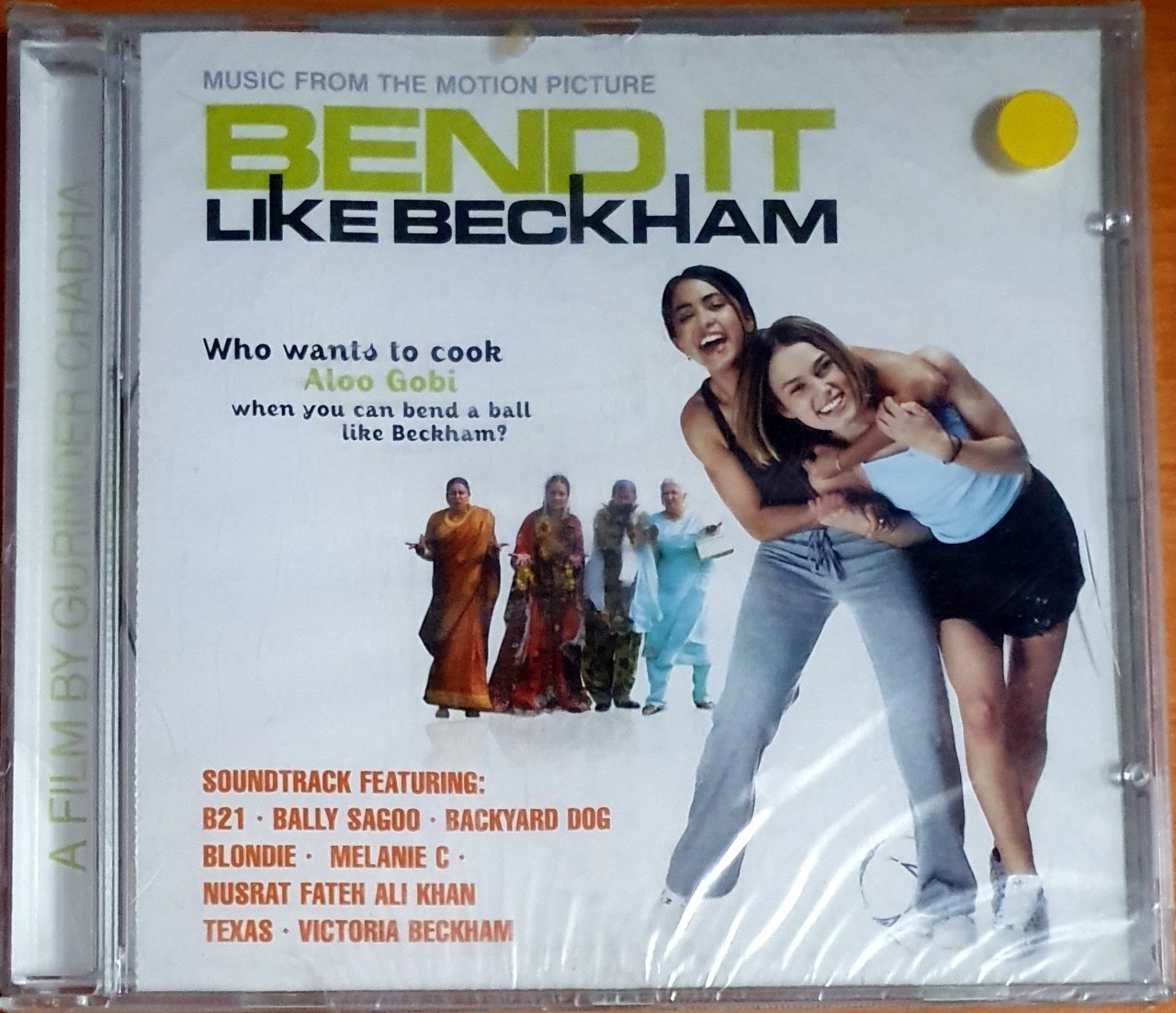 BEND IT LIKE BECKHAM SOUNDTRACK / THE GOLDEN AGE / B21, BACKYARD DOG, BLONDIE, MELANIE C, TEXAS (2002) - CD SIFIR